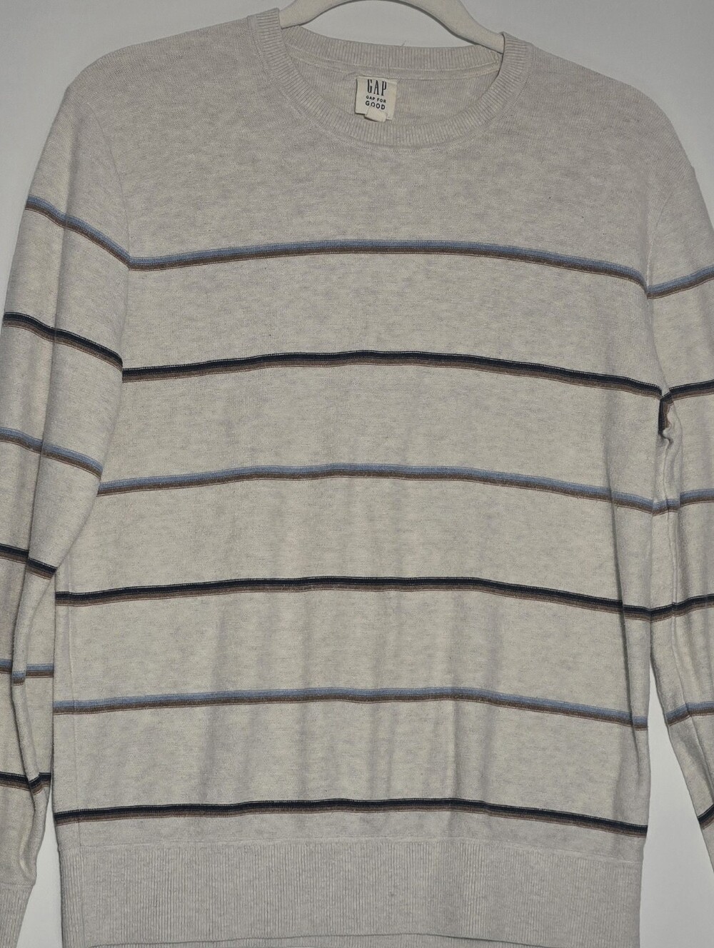 GAP Light Gray Sweater with Blue & Navy Stripes